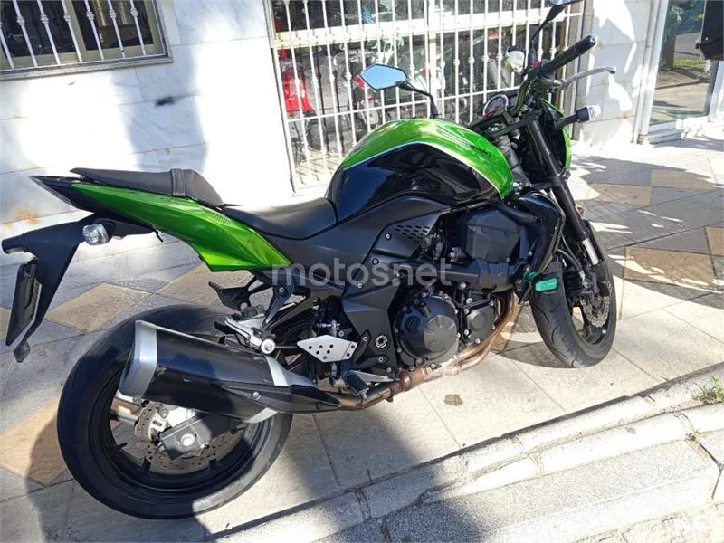 Kawasaki Z750 – Vista 5