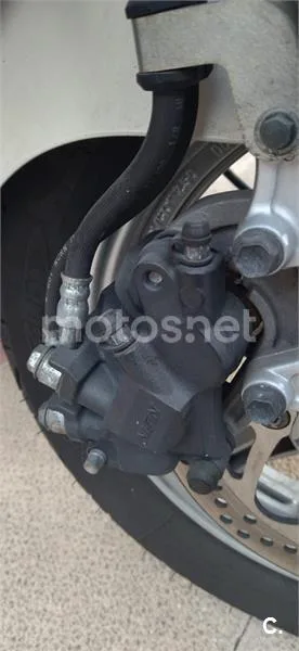 Suzuki Burgman 125 - Vista 11
