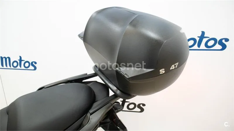 Kawasaki Versys – Vista 20