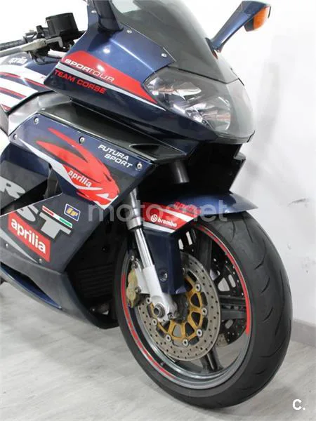Aprilia RST 1000 Futura – Vista 5