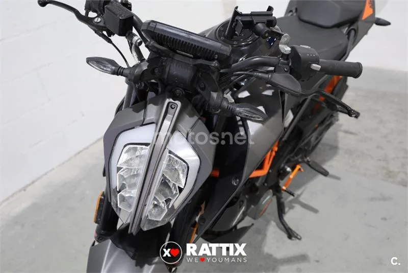 KTM 125 – Vista 11
