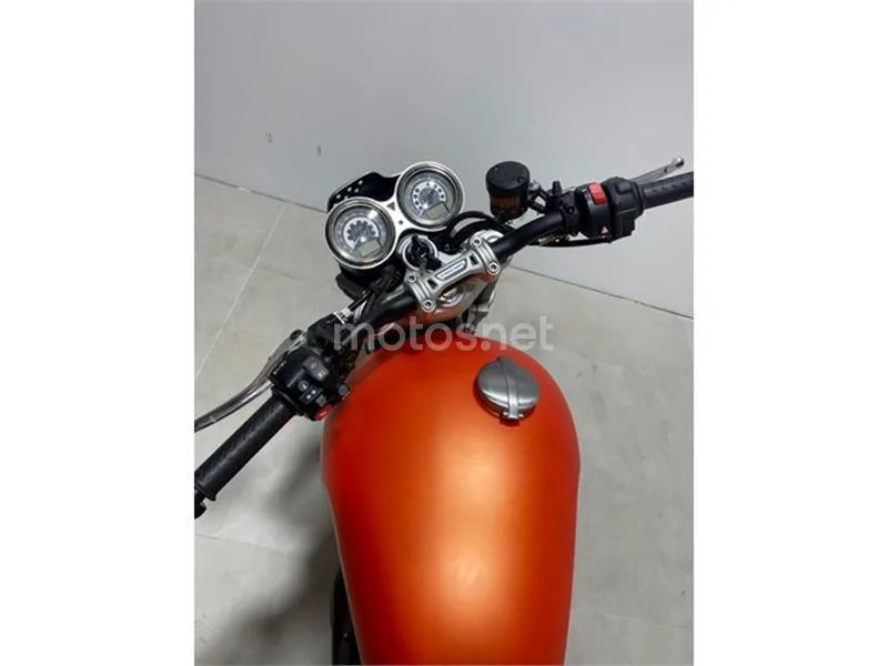 Triumph Speed Twin 1200 – Vista 6