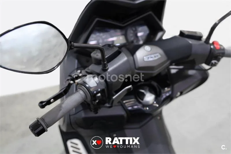 Yamaha TMAX 530 – Vista 11