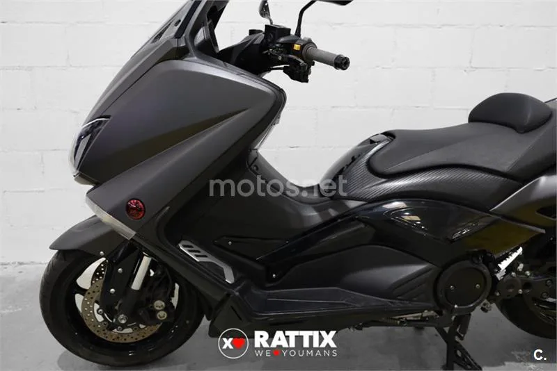 Yamaha TMAX 530 – Vista 4