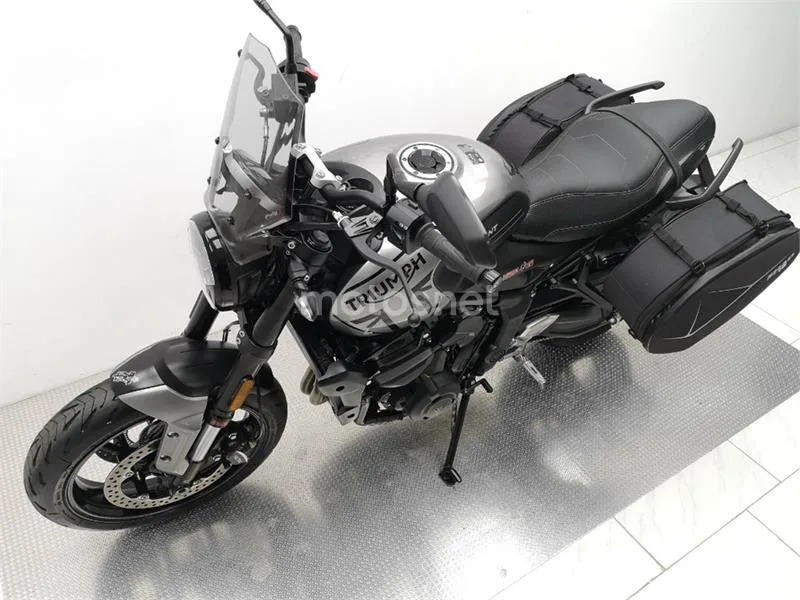 Triumph Trident 660 – Vista 18