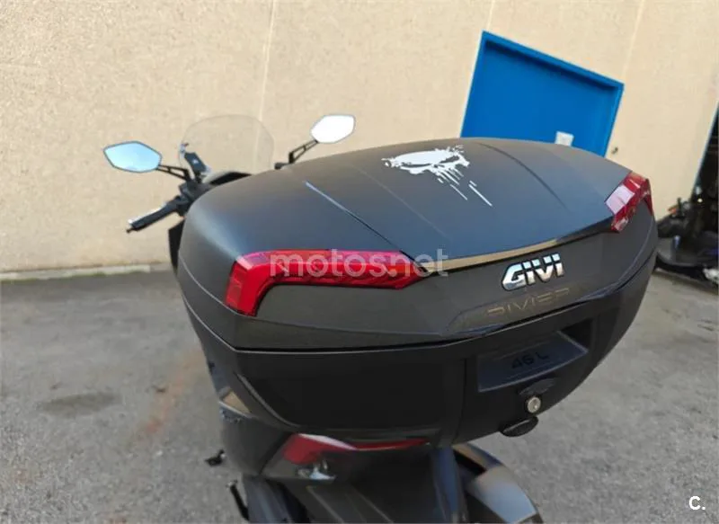Kymco X-Town CT 300 – Vista 5