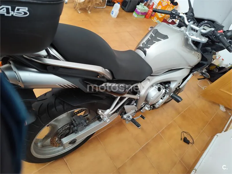 Yamaha FZ6 Fazer – Vista 4