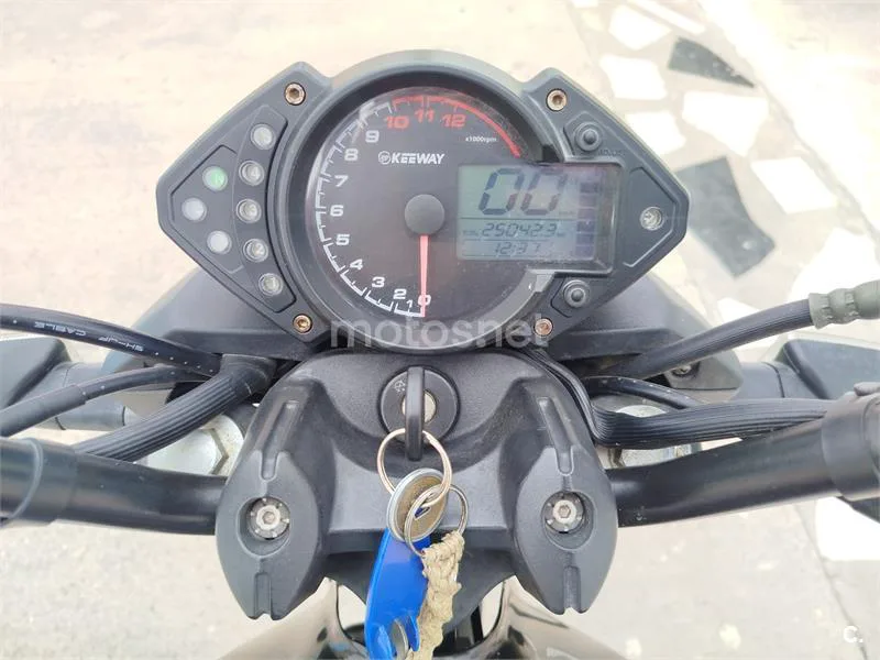 Keeway RKS 125 Sport – Vista 9