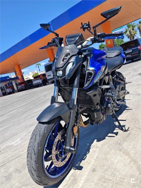 Yamaha MT-07 – Vista 8