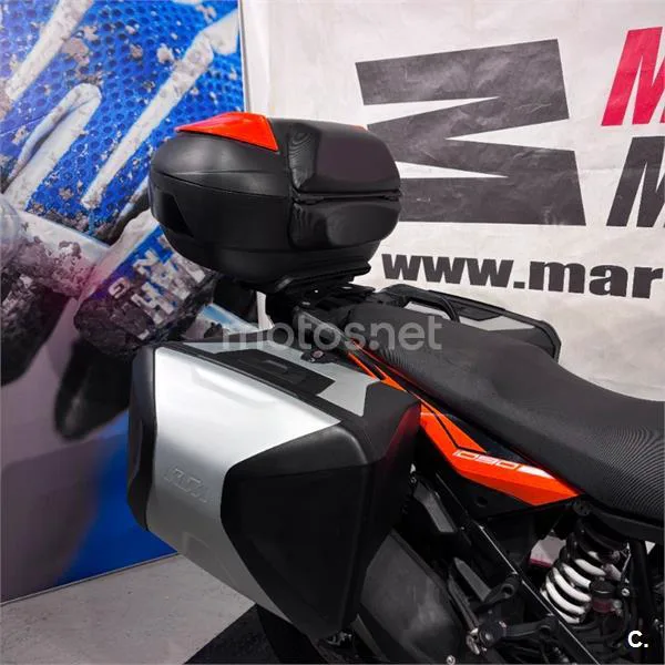 KTM 1090 Adventure – Vista 9