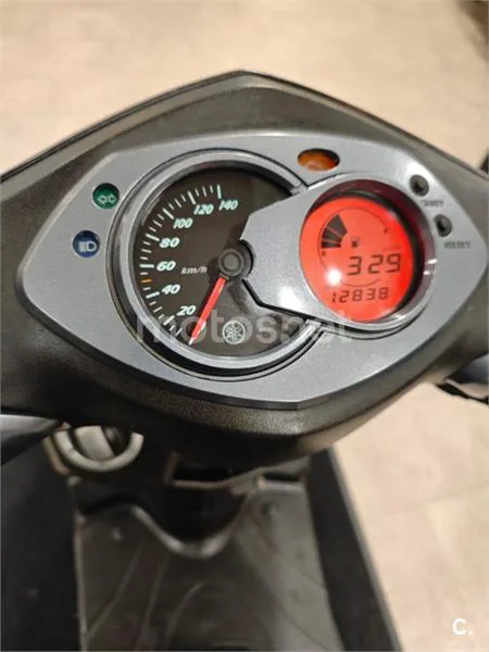 Yamaha Cygnus X 125 – Vista 6