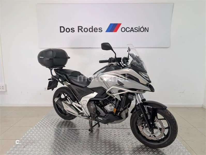 Honda NC 750 X – Vista 4