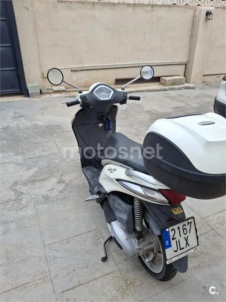Piaggio Liberty 125 – Vista 4