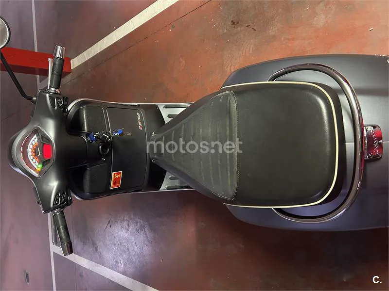 Vespa GTS SuperSport 125 – Vista 2