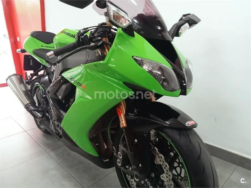 Kawasaki Ninja ZX-10R – Vista 11