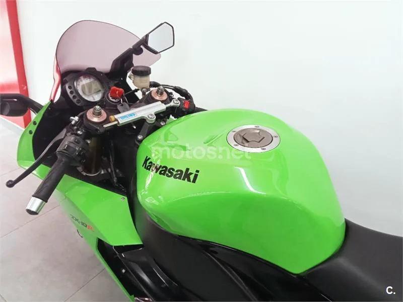 Kawasaki Ninja ZX-10R – Vista 4
