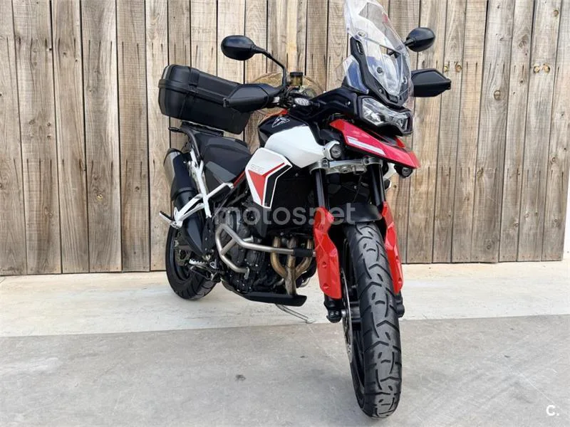 Triumph Tiger 900 – Vista 17