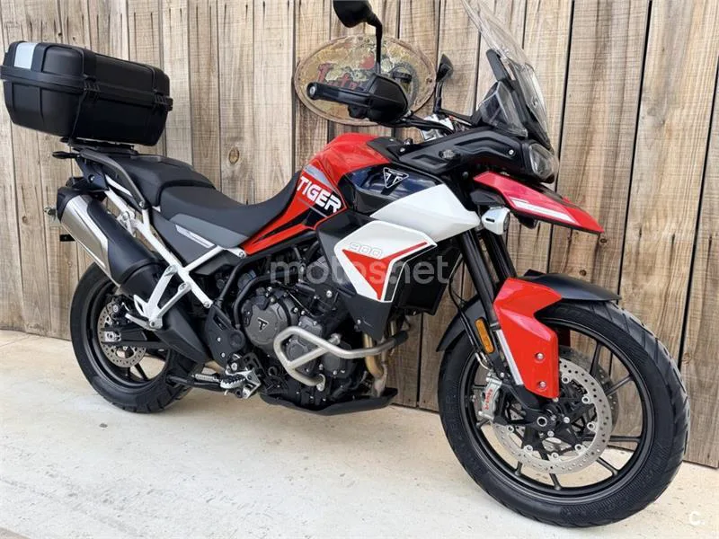 Triumph Tiger 900 – Vista 20