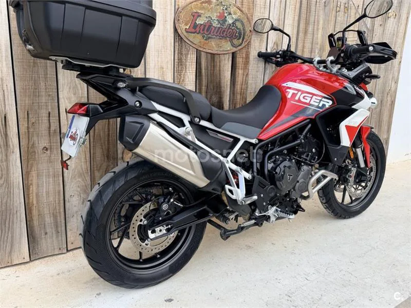 Triumph Tiger 900 – Vista 21