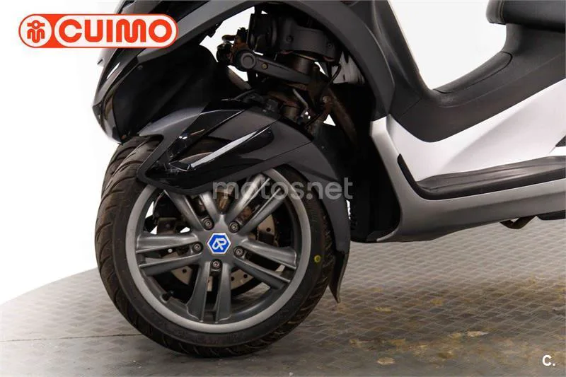 Piaggio MP3 Yourban 300 LT – Vista 19