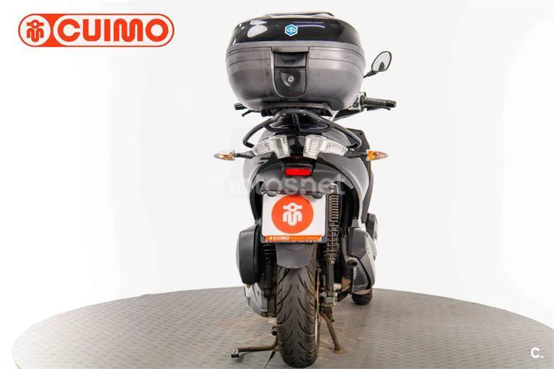 Piaggio MP3 Yourban 300 LT – Vista 5