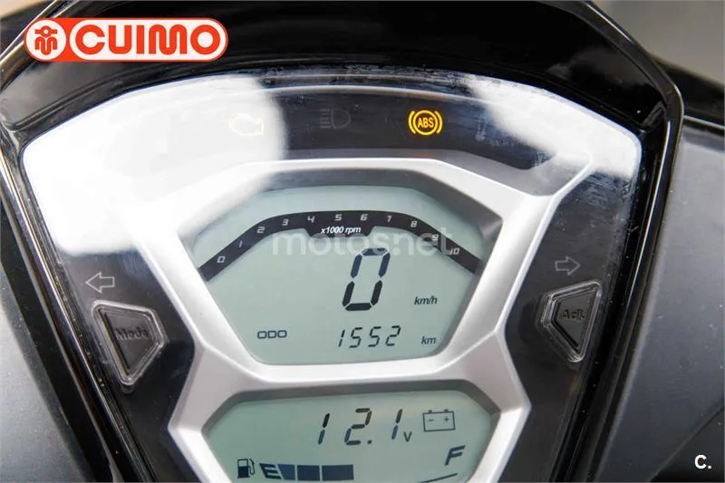Kymco People S 125 – Vista 22