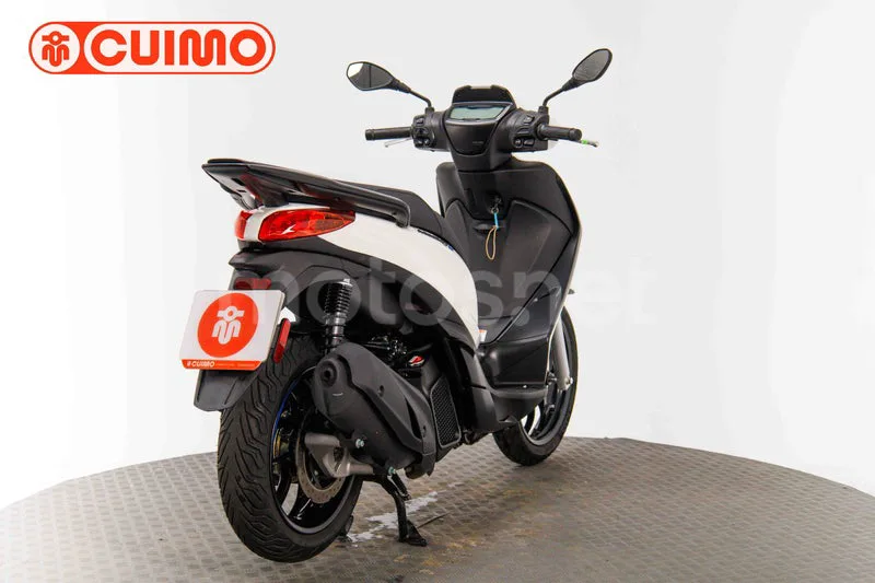 Piaggio Medley – Vista 7