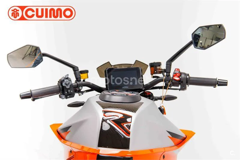 KTM 1290 Super Duke R – Vista 17