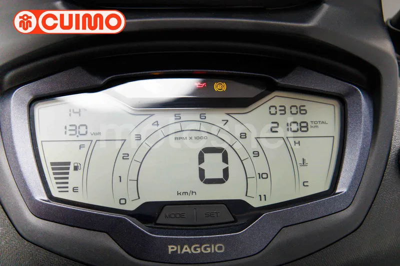 Piaggio Beverly S 400 – Vista 22