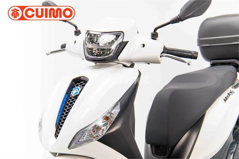 Piaggio Medley – Vista 20
