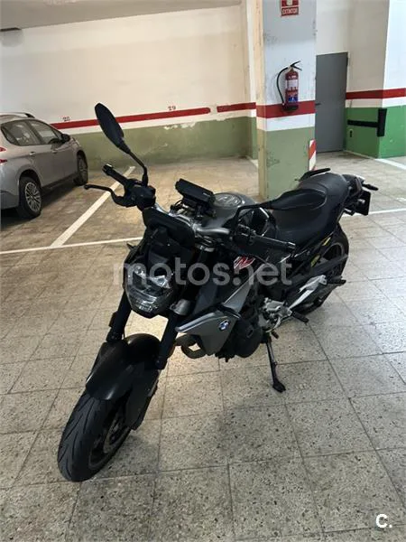 BMW F 900 R – Vista 6