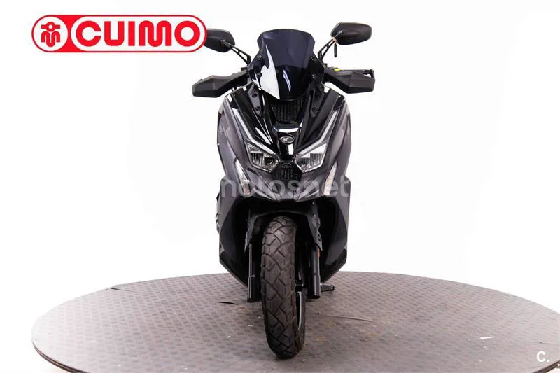 Kymco DTX 350 – Vista 10
