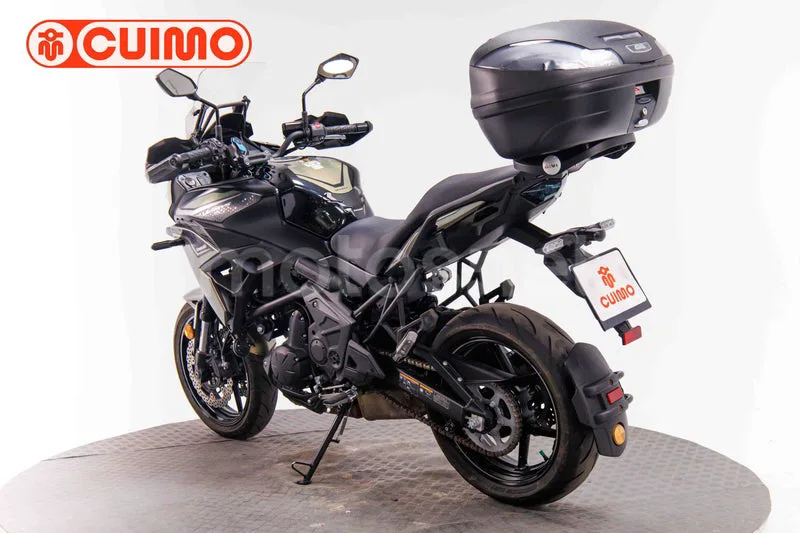 Kawasaki Versys – Vista 12
