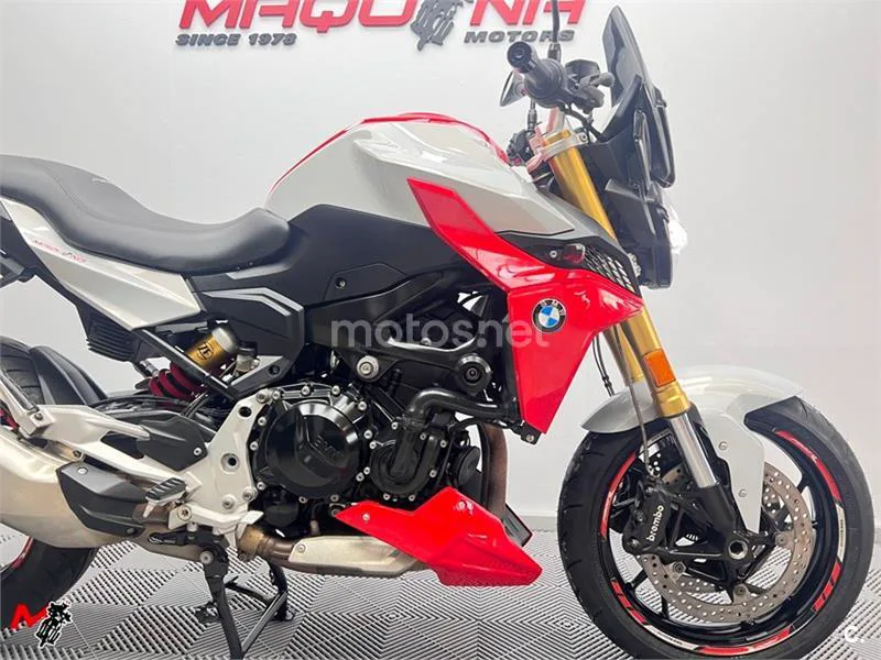 BMW F 900 R – Vista 3