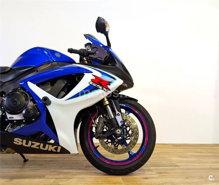 Suzuki GSX-R600 – Vista 4