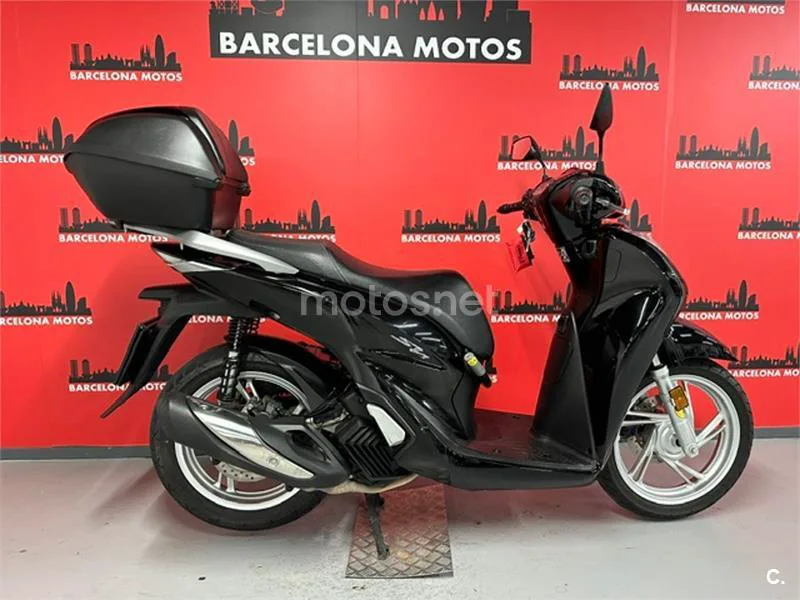 Honda SH 125i – Vista 3