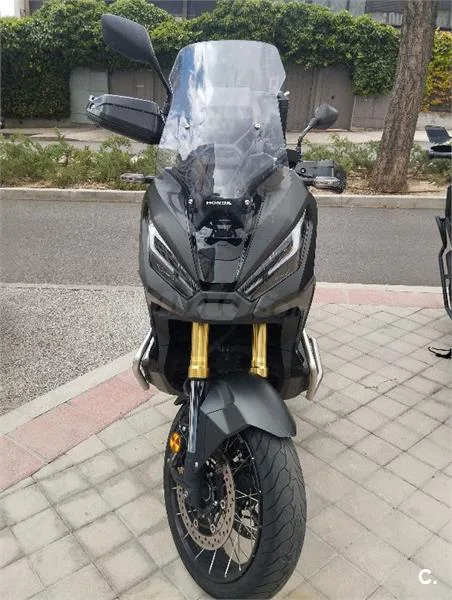 Honda X-ADV – Vista 3