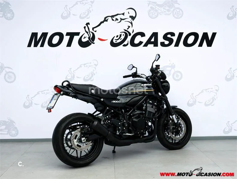 Kawasaki Z900 RS – Vista 3