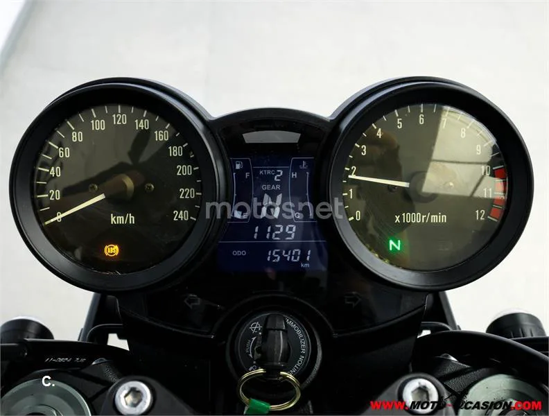 Kawasaki Z900 RS – Vista 6