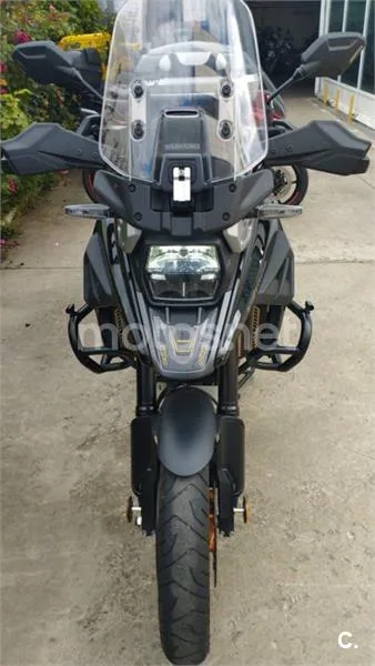 Suzuki V-Strom 1050 – Vista 3