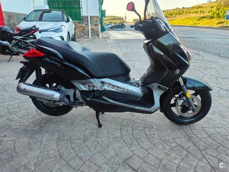 Yamaha XMAX 125 – Vista 16