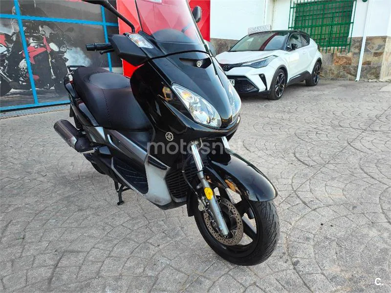 Yamaha XMAX 125 – Vista 10