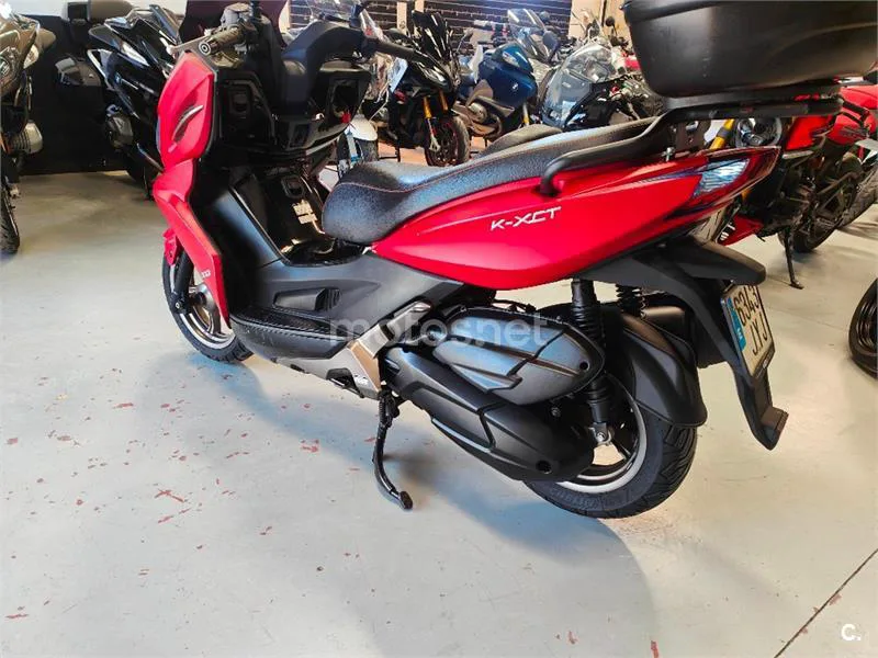 Kymco K-XCT 300i – Vista 6