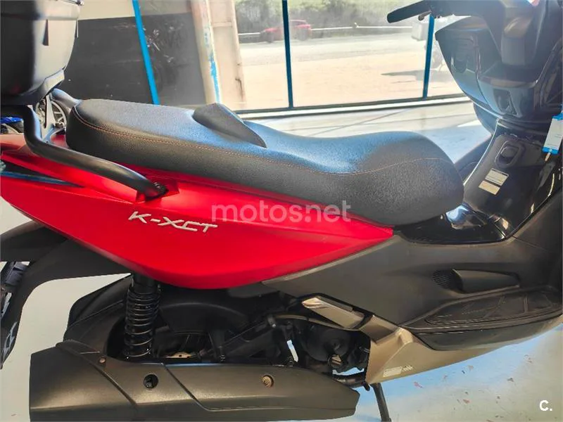 Kymco K-XCT 300i – Vista 8
