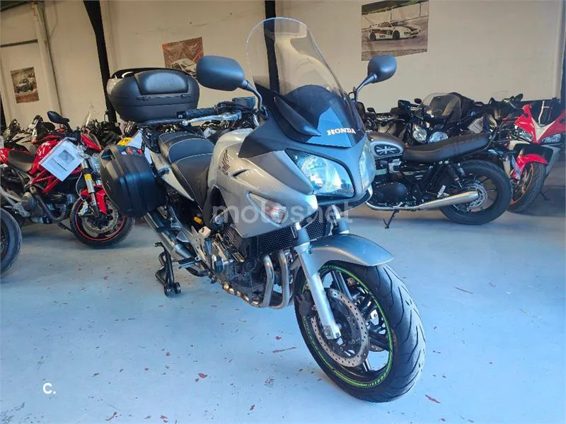 Honda CBF 600 S – Vista 3
