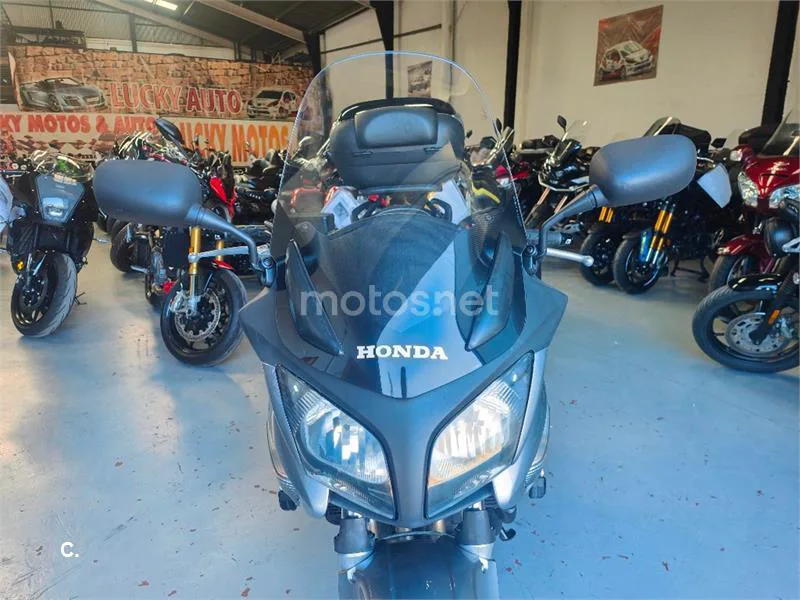 Honda CBF 600 S – Vista 4