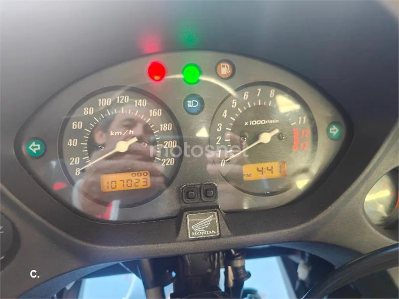 Honda CBF 600 S – Vista 9