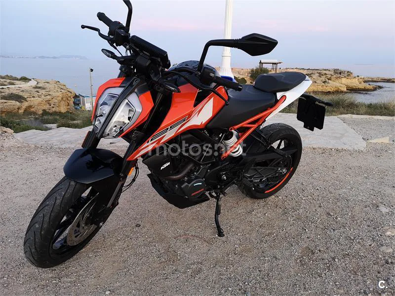 KTM 125 – Vista 4