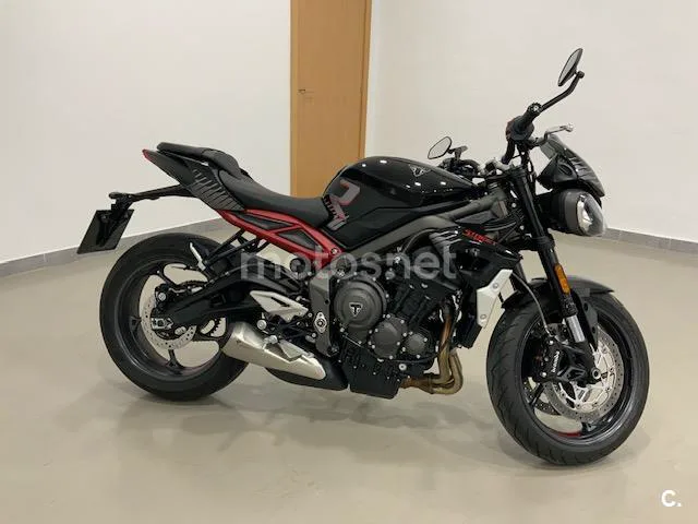 Triumph Street Triple 765 – Vista 2