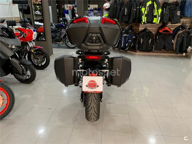 Yamaha Tracer 9 – Vista 7